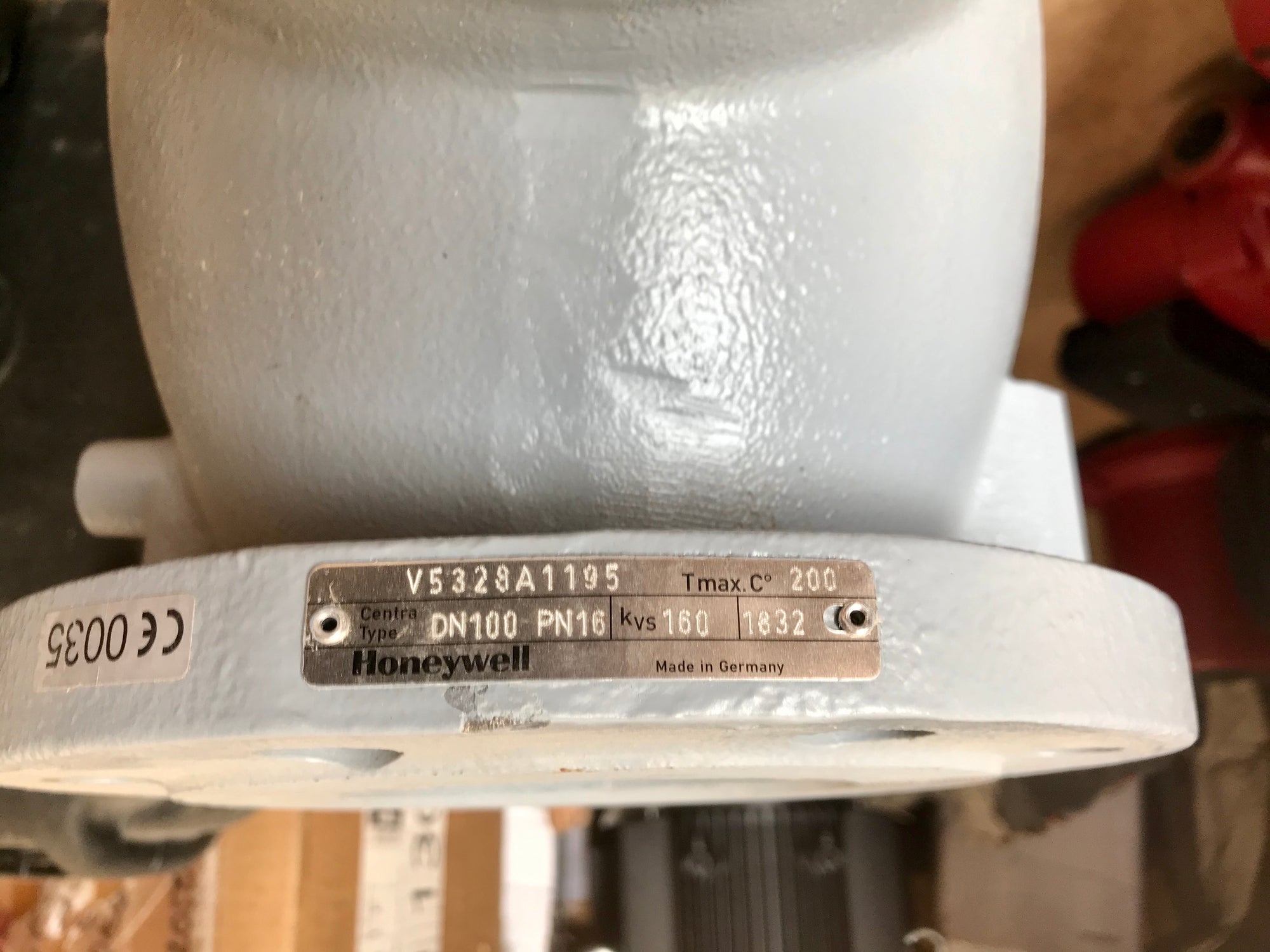 Honeywell DN100 PN16 Two-way control Valve V5328A1195 #2474