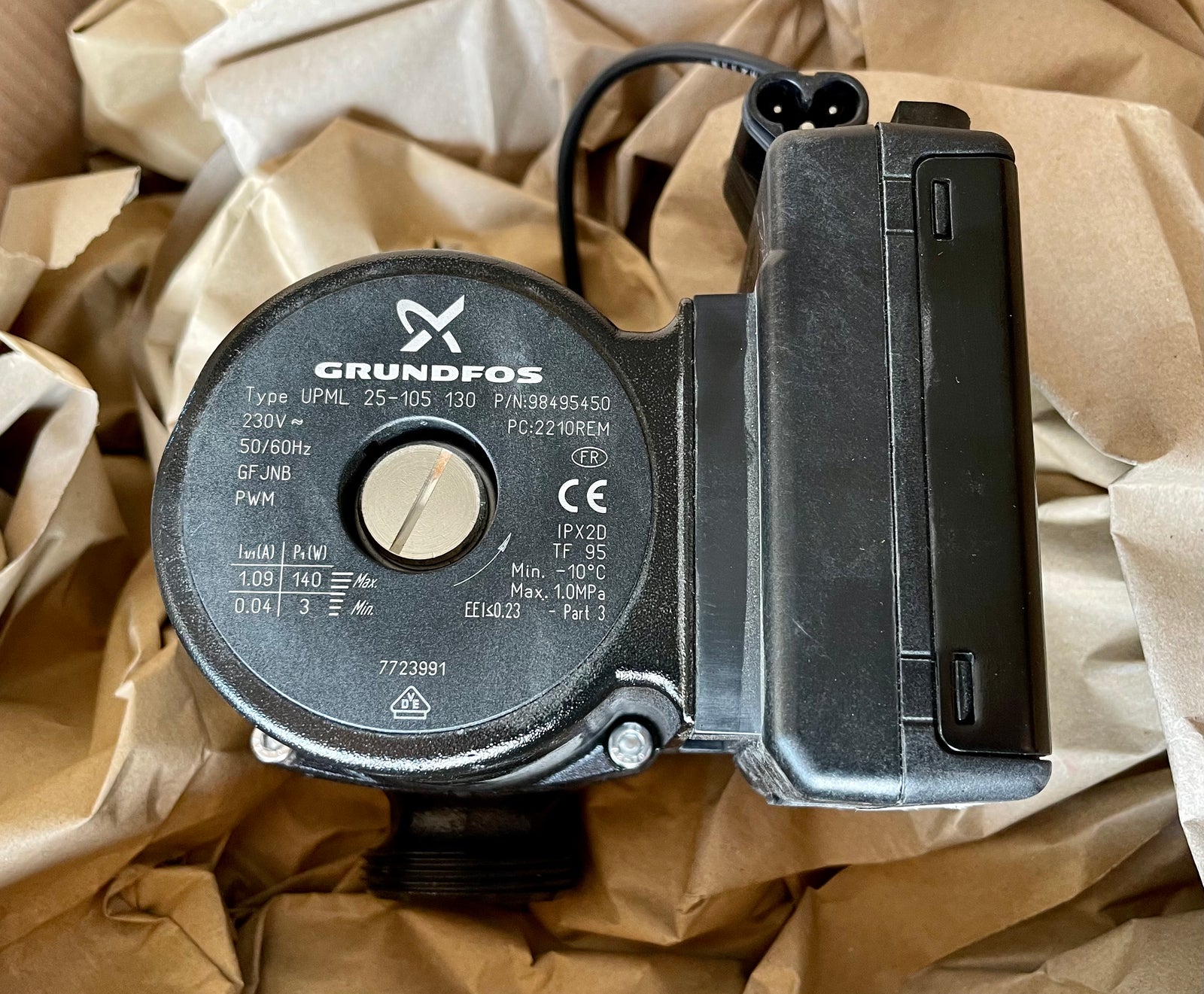 Grundfos UPML 25-105 130 230V 98495450 #3385 VAT