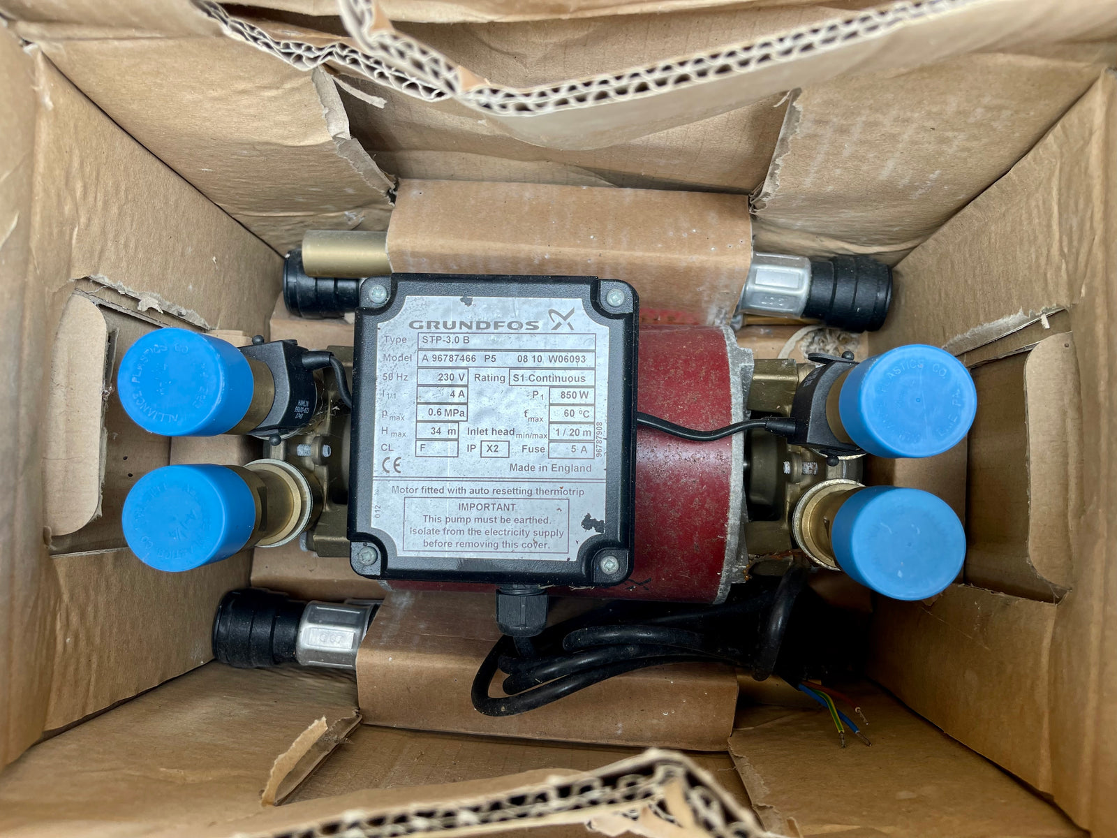 Grundfos Amazon 3 Bar Positive Twin Pump Shower 96787466 #3069