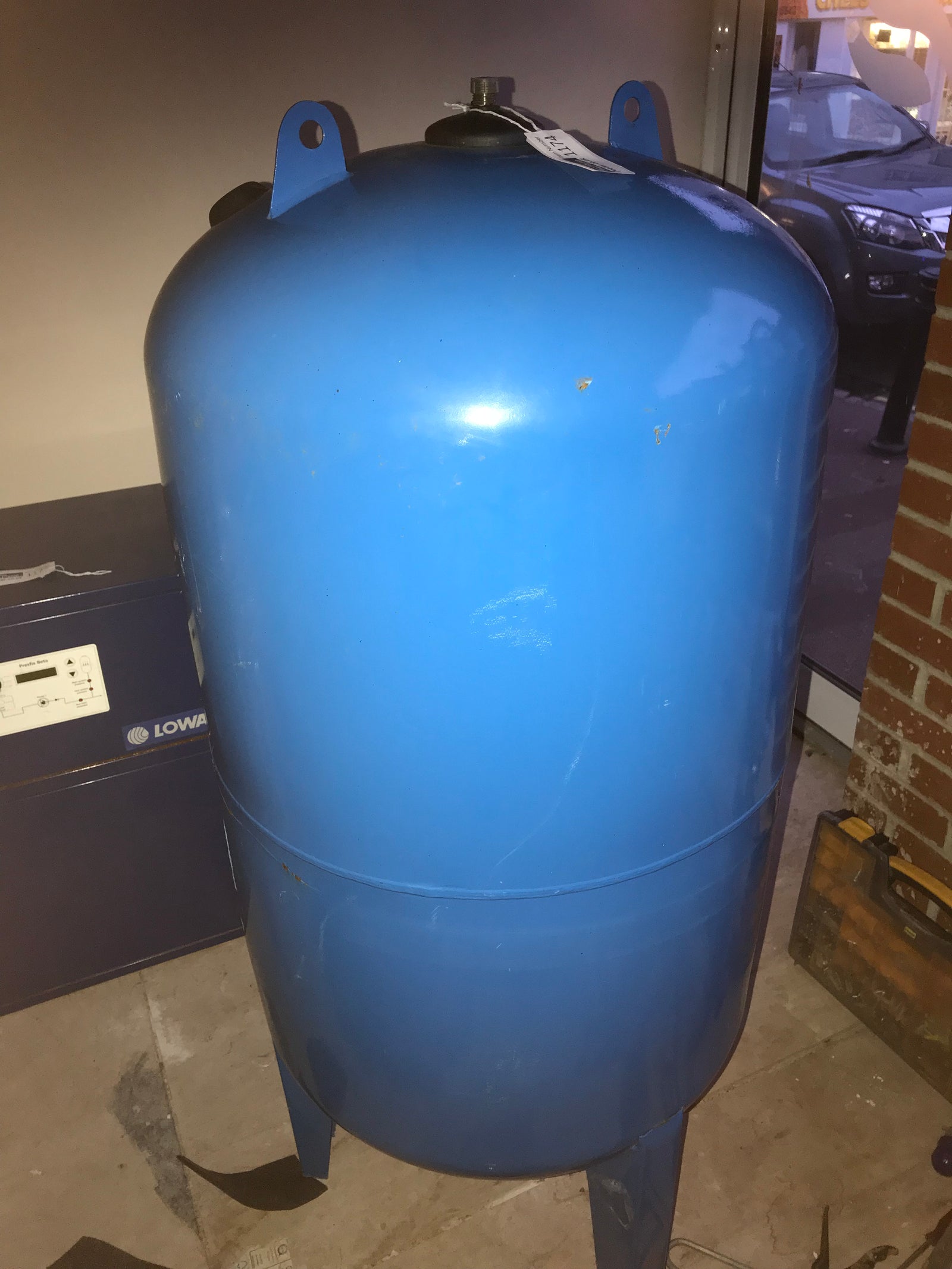 Lowara 300 LV Vertical Expansion Tank 10 bar pressure vessel #1074