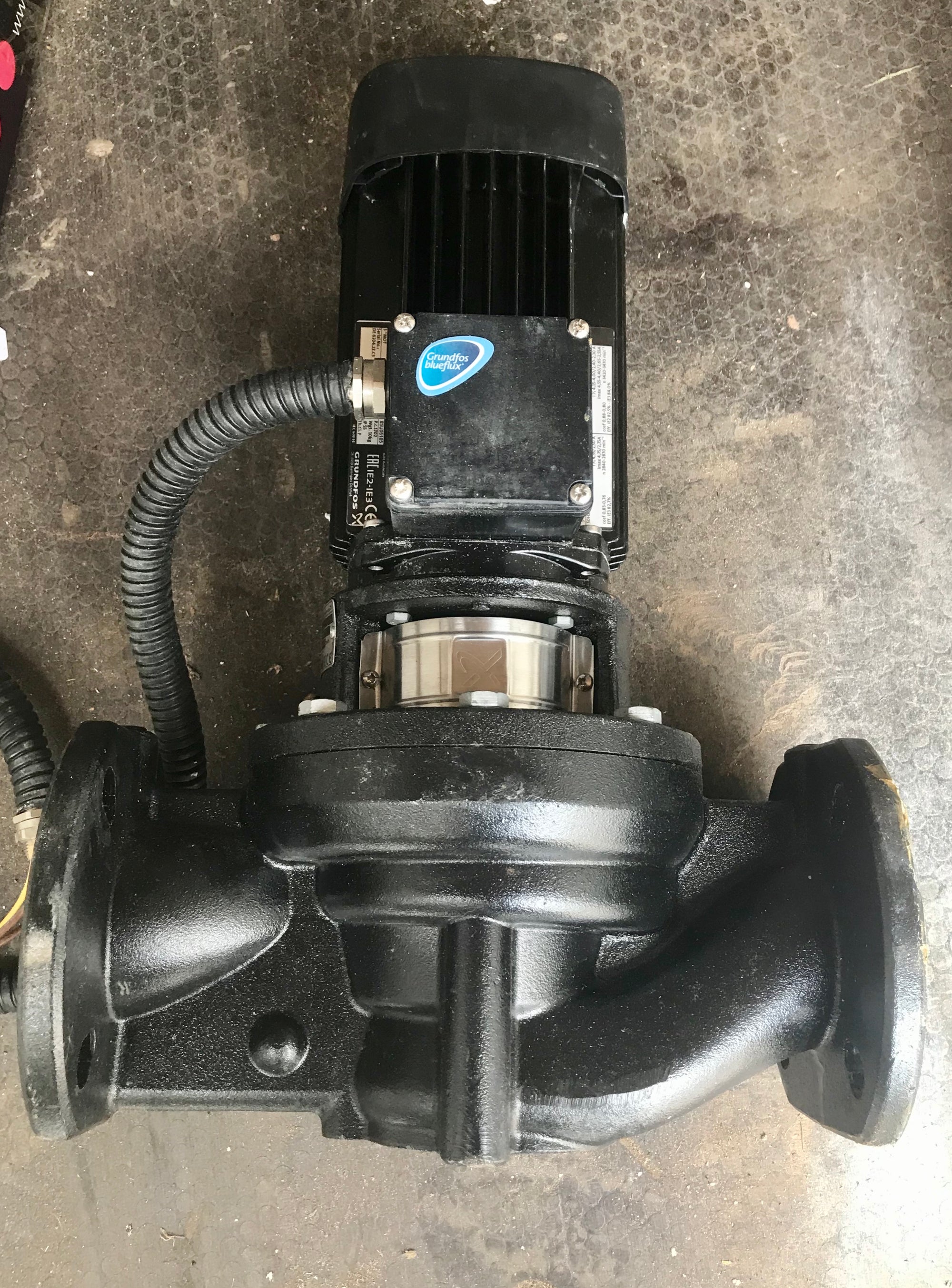 Grundfos TP 65-120/2 A-F-A-BQQE-GX1 Flanged Pump Heating Circulator 415v 98585759 #2512 USED