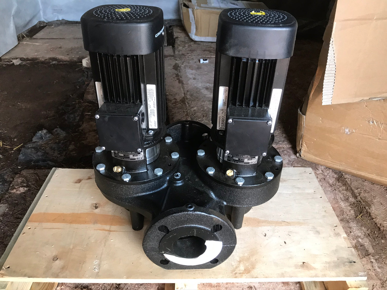 Grundfos TPD 65-120/2 A-F-A BQQE GX1 circulator Pump 98958003 415v #2101