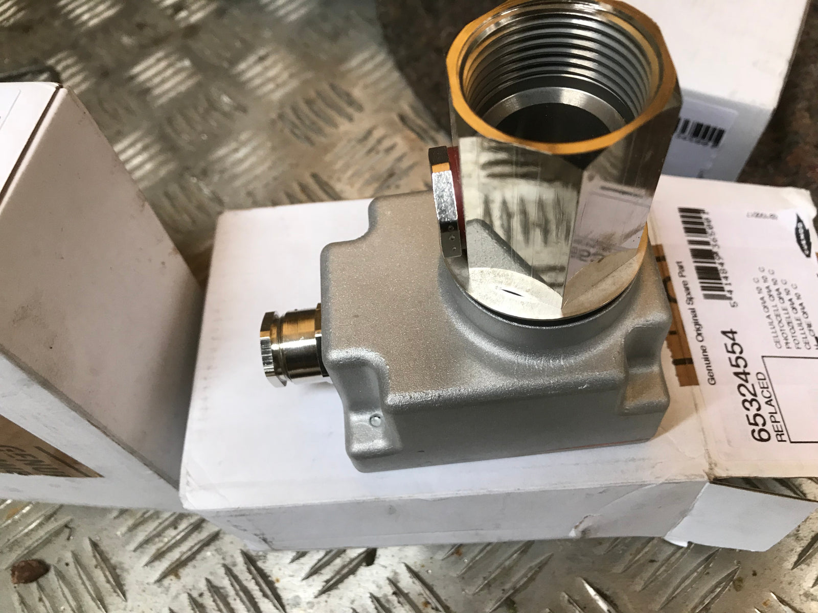 Siemens Landis QRA 10.C UV Photocell Flame Sensor  #1405