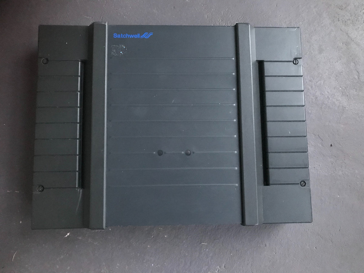 SATCHWELL SCHNEIDER UNC 532 Bas 2800+ Outstation CONTROLLER #811 0579-1-862