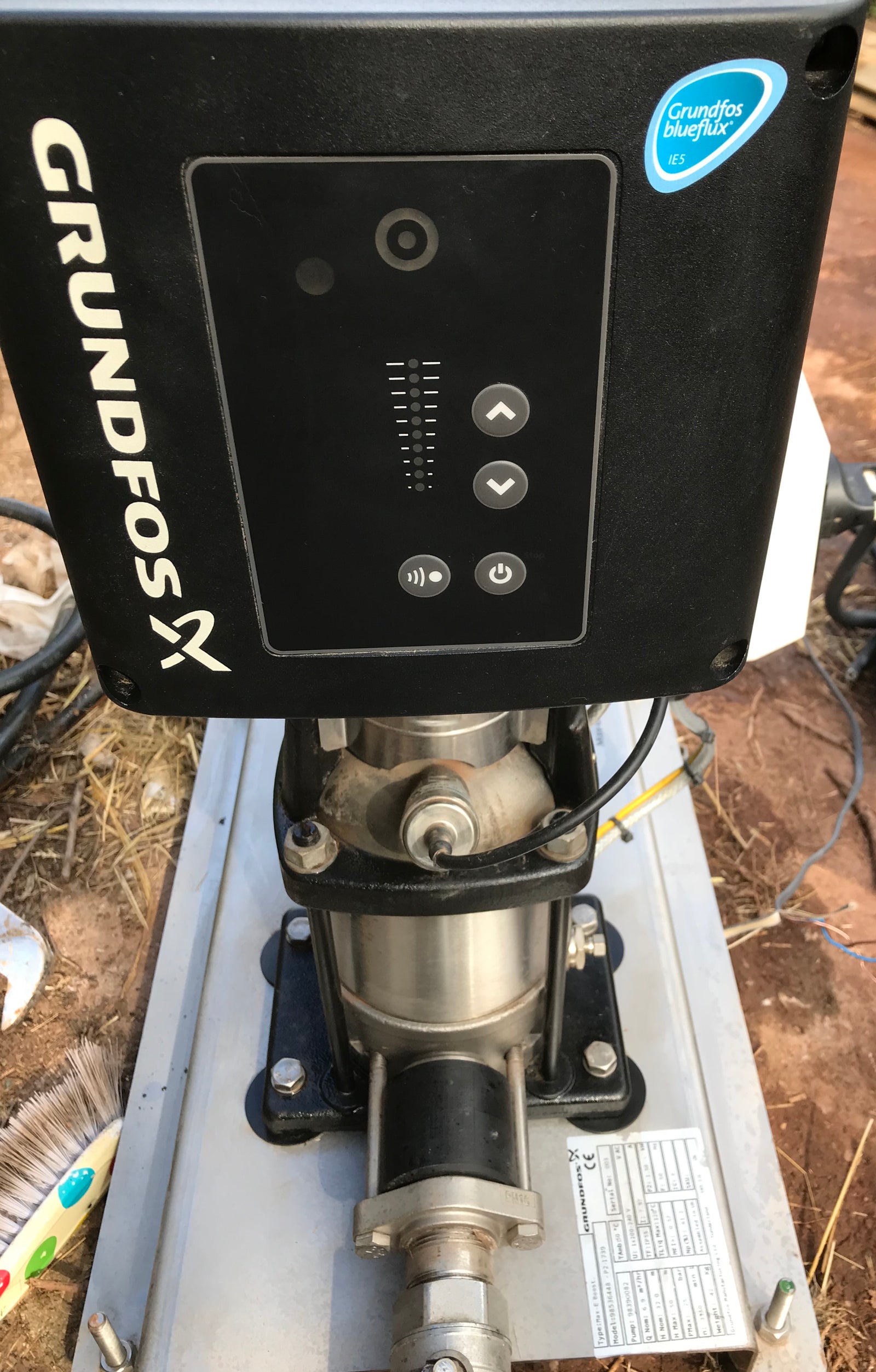 Grundfos Max-E Boost 5.0 Bar Pressure Booster Pump Set 240V 98536448 #1664