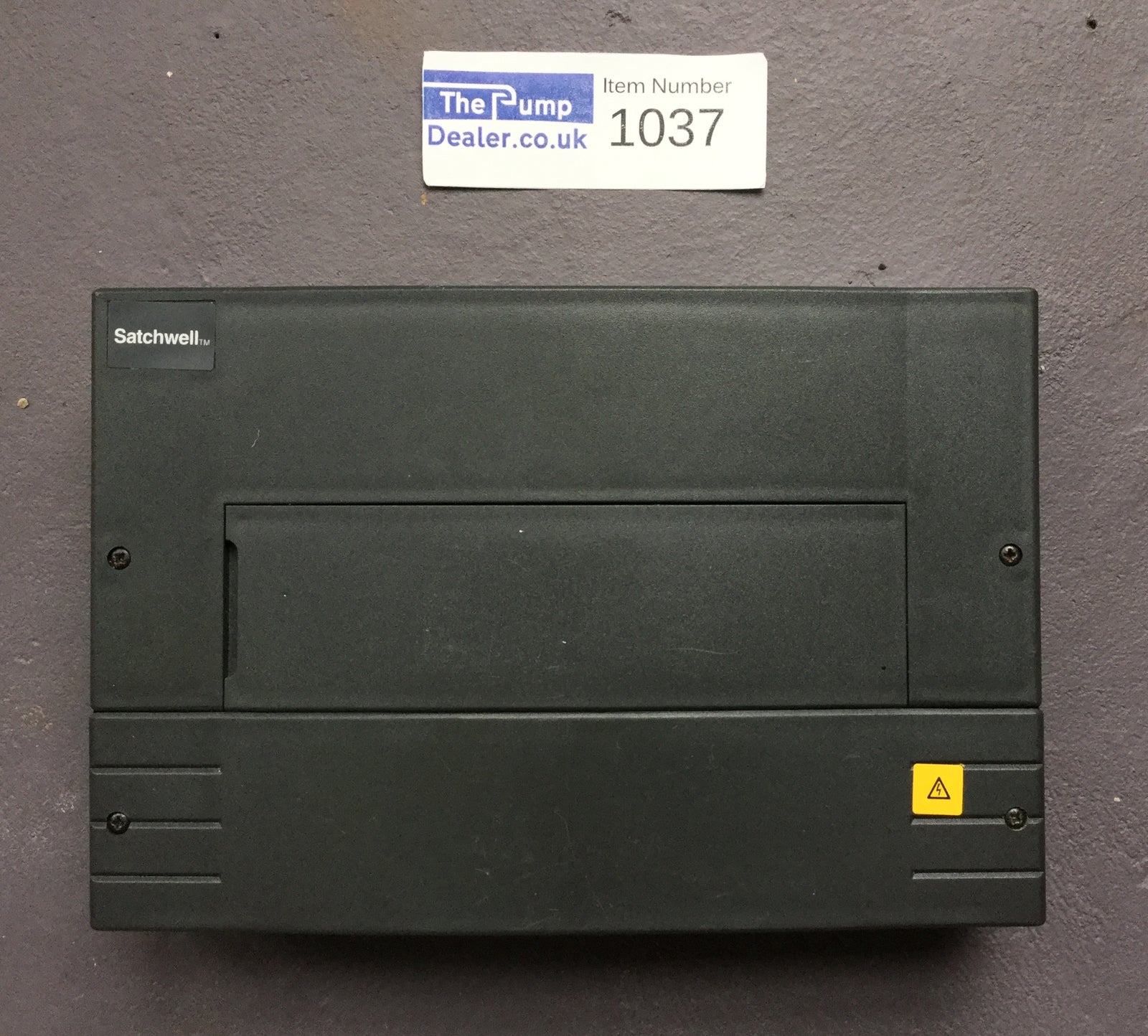Schneider Satchwell MN-550 NCP MicroNet 550  NCP Controller Digital #1037