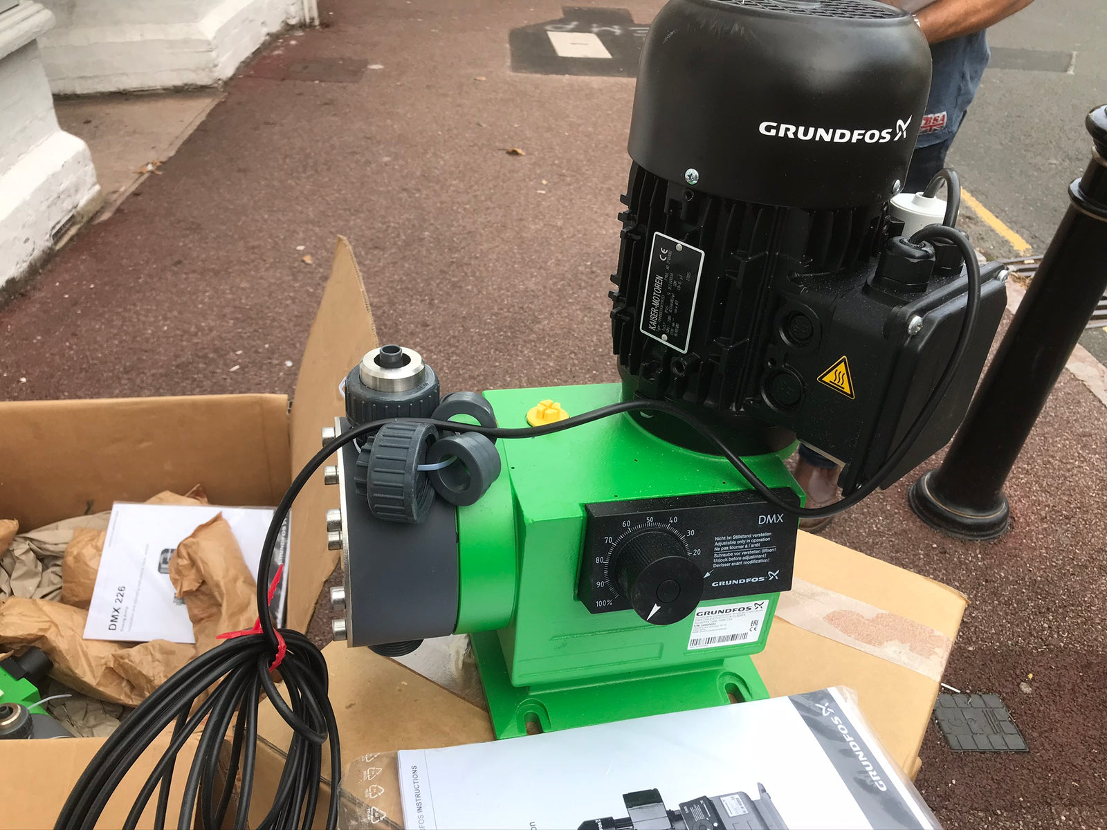 GRUNDFOS DMX 199-8 B PVC V G X G1B2B2X Dosing Pump 96685254 #2631