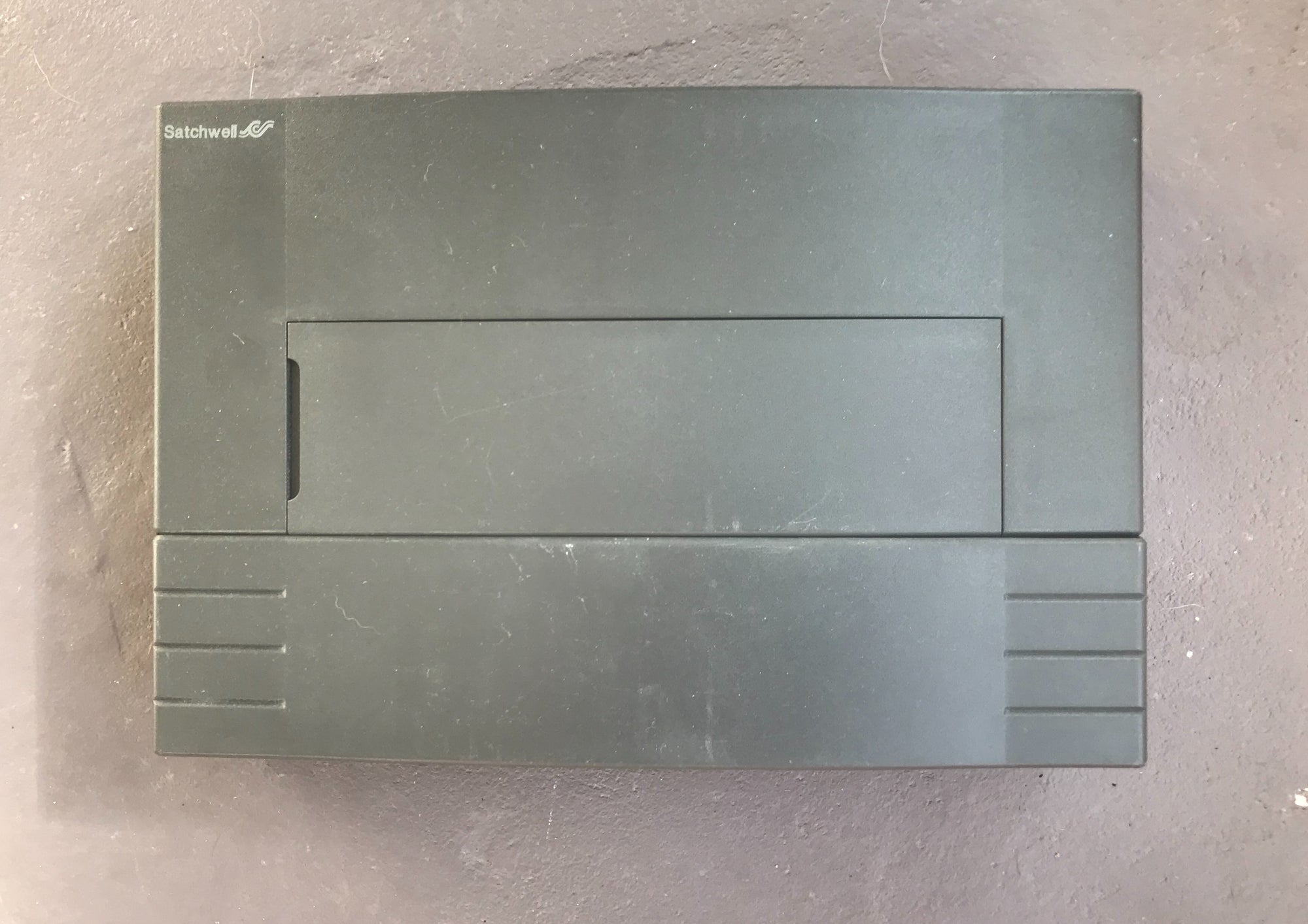 Schneider Satchwell Ivensys IAC 600 Multi Loop Intelligent Controller #903