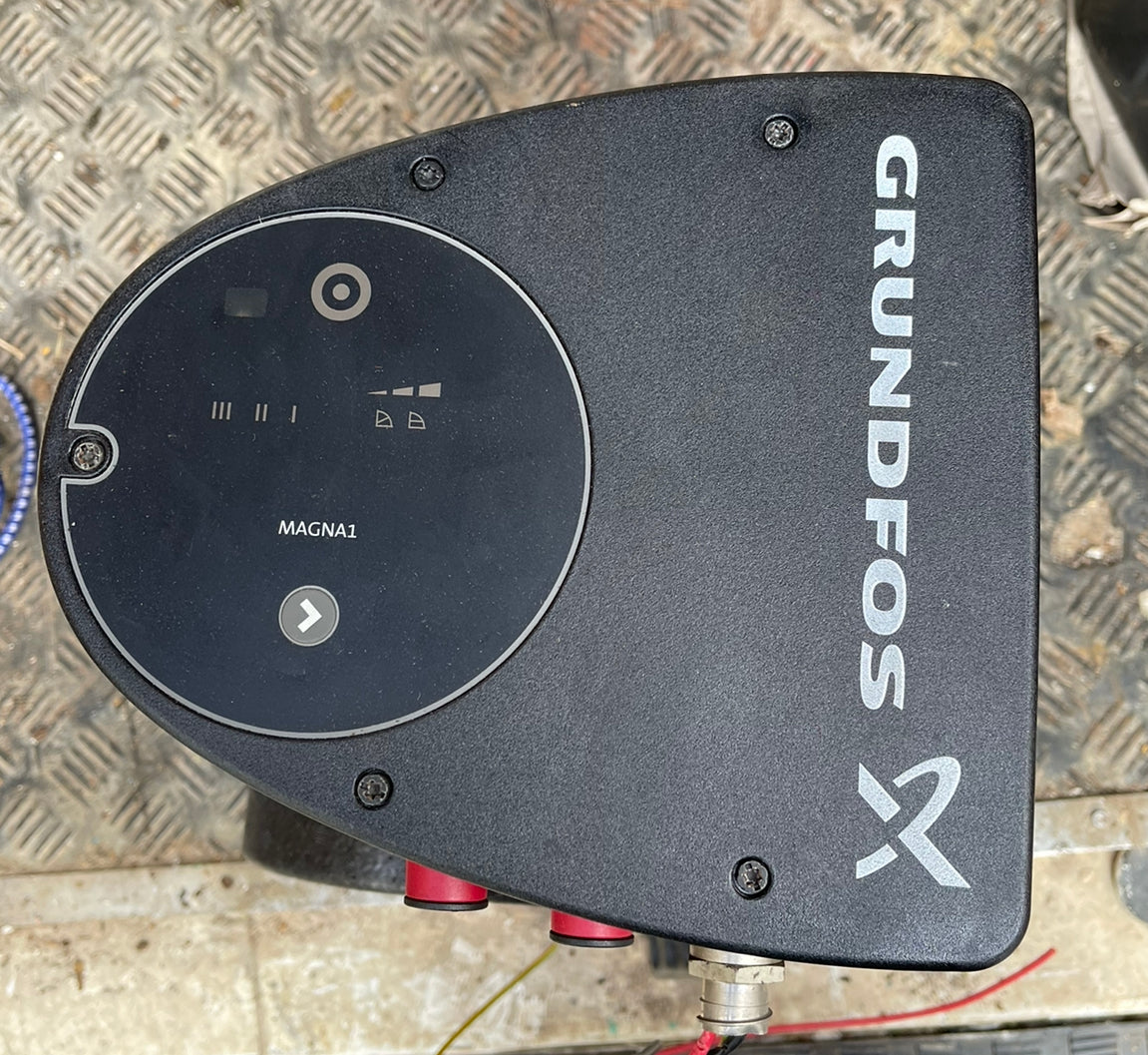 Grundfos Magna1 65-40 F 340 Pump Heating Circulator 240v 97924202 #2819 Used