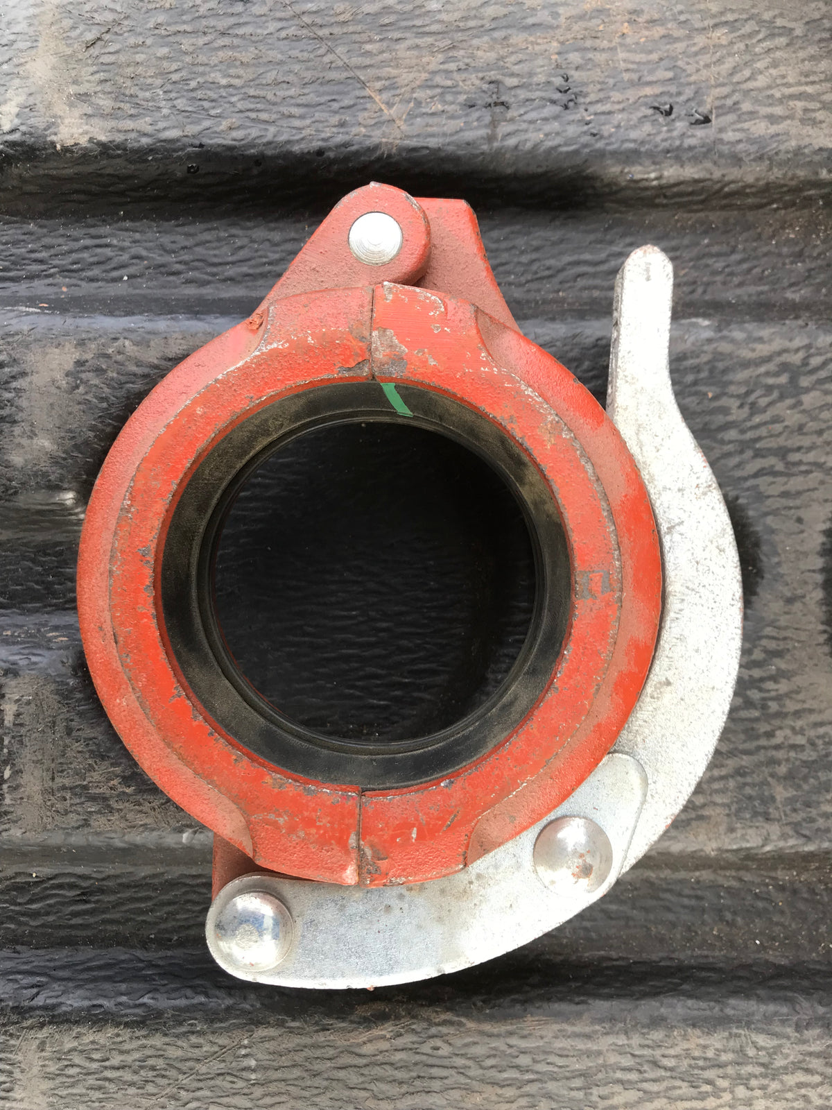 Victaulic snap on joint coupler job lot 2 1/2 inch style 78  #1392