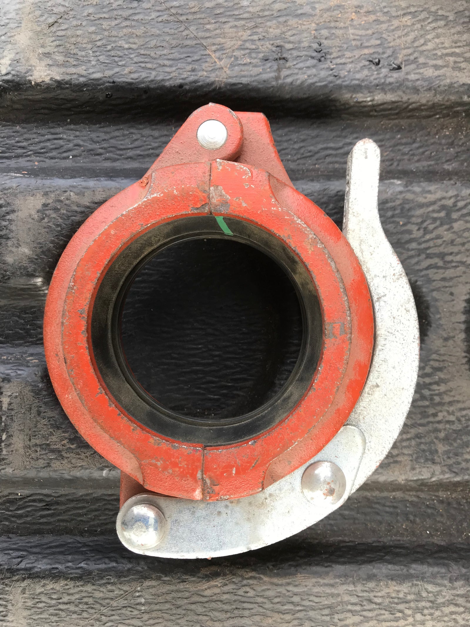 Victaulic snap on joint coupler job lot 2 1/2 inch style 78  #1392