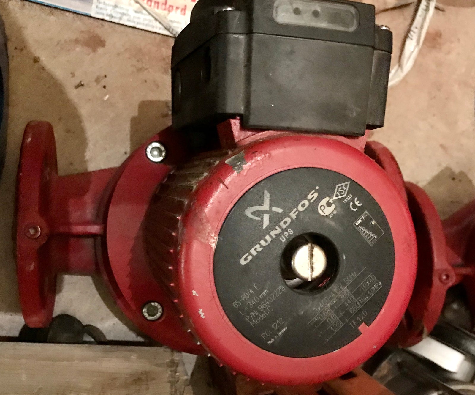 Grundfos Pump UPS 65-60/4 F 415v 400v 96402229 #2293 Used