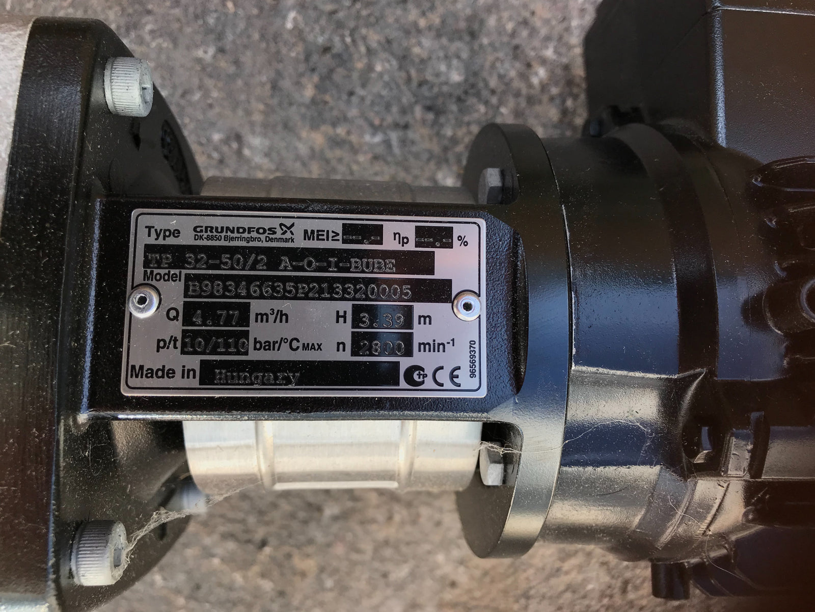 Grundfos TP 32-50/2 98346635 A-O-I BUBE 230v Centrifugal In Line #948