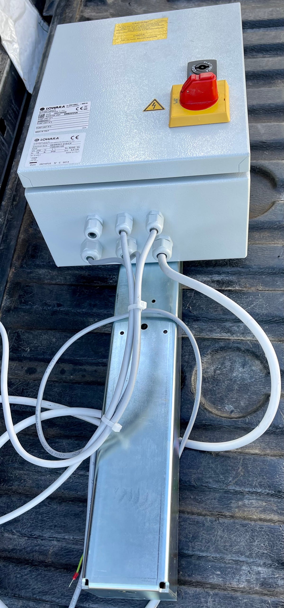 Lowara QESM20.1.015/CP Booster Set Control Panel 240v #3215 VAT