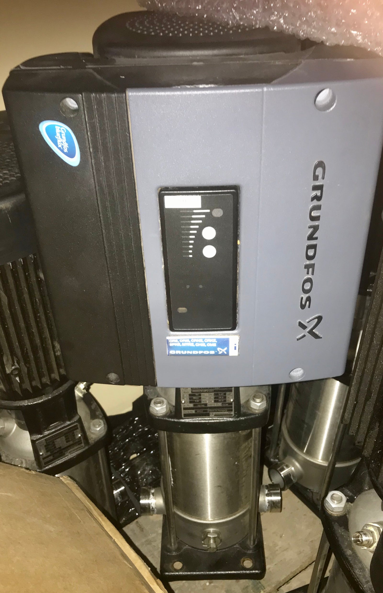 Grundfos CRNE 5-8 A-P-G-V-HQQV Vertical Multistage Pump 96657610 415v #2025