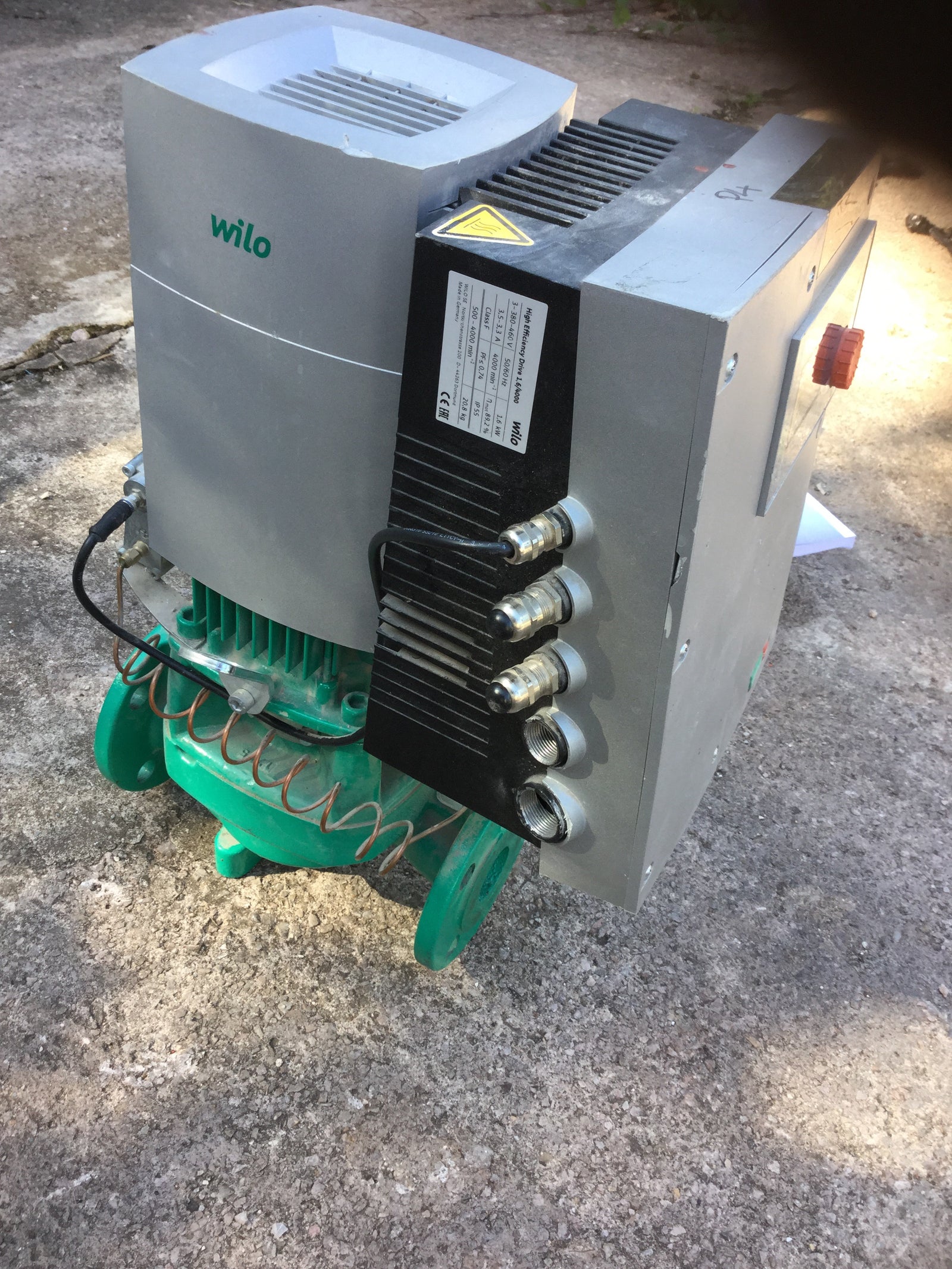 Wilo Stratos Giga 40/1-25 1.6 Circulation Pump 2117130 #549