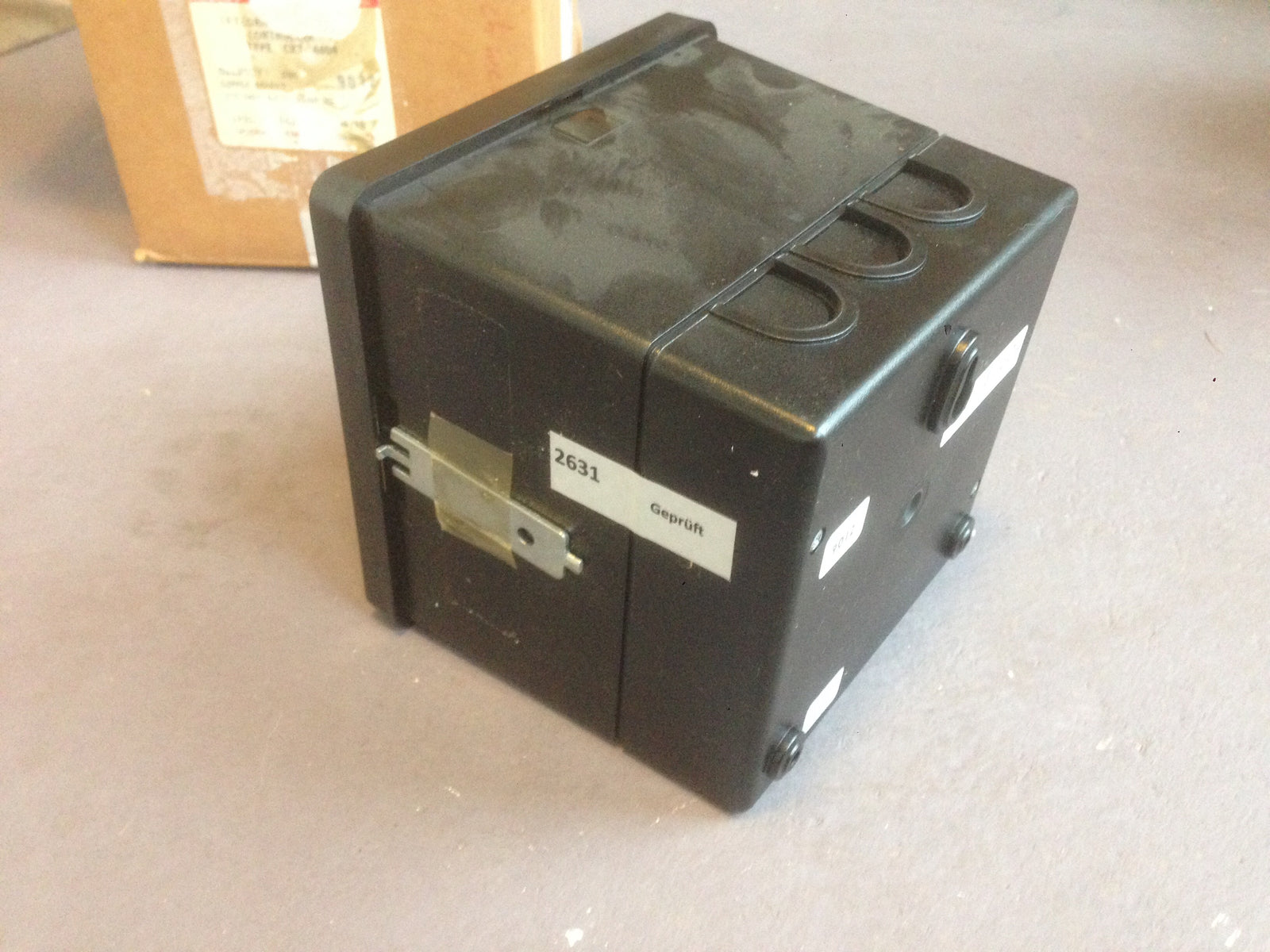 Schneider Satchwell CXT 4604 compensator Controller Panel  #586