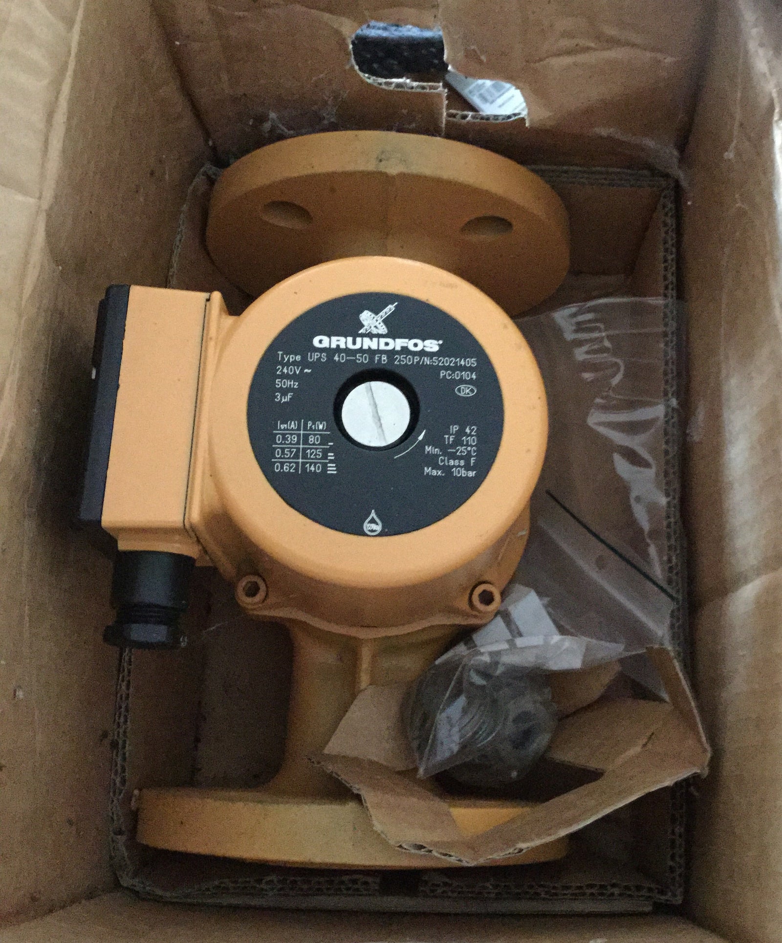 Grundfos UPS 40-50FB (250) 52021405 Hot Water Service Circulator 240V Bronze #3836