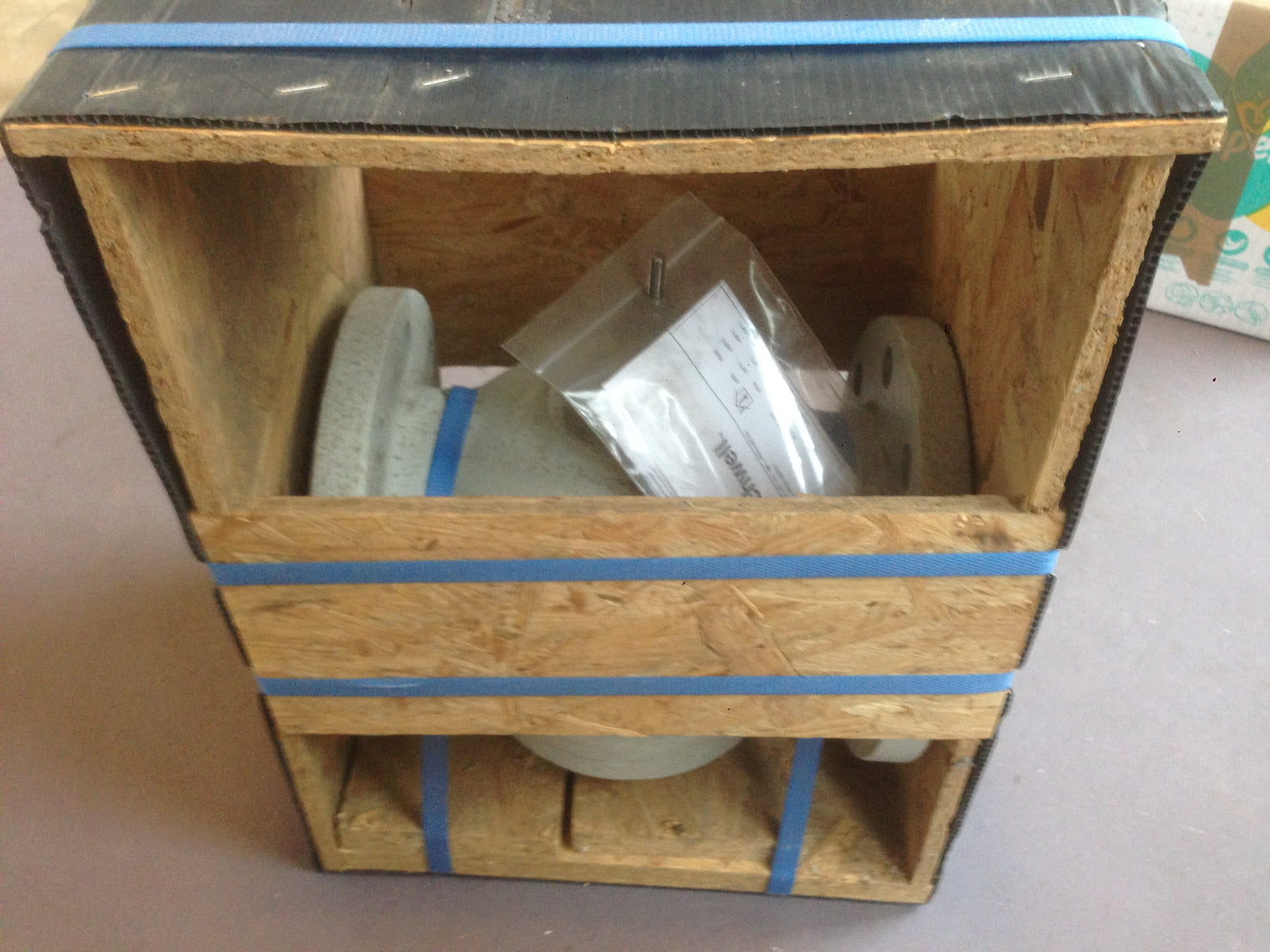 Satchwell Schneider VZF 1777 2 Port 80mm Water Valve Cast Iron #587