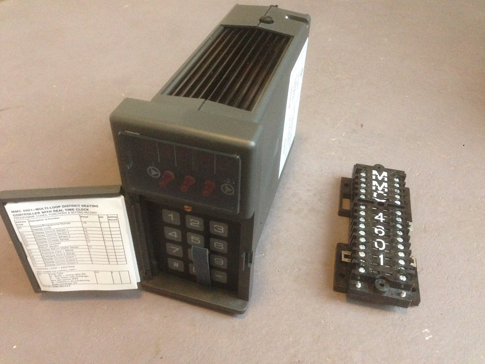 Schneider Satchwell MMC 4601 Keypad Controller Control Panel #585